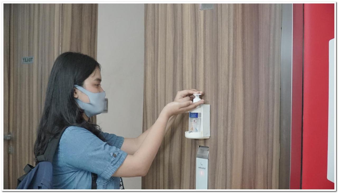 Reddoorz Syariah Near Exit Tol Malang Hotel Buitenkant foto